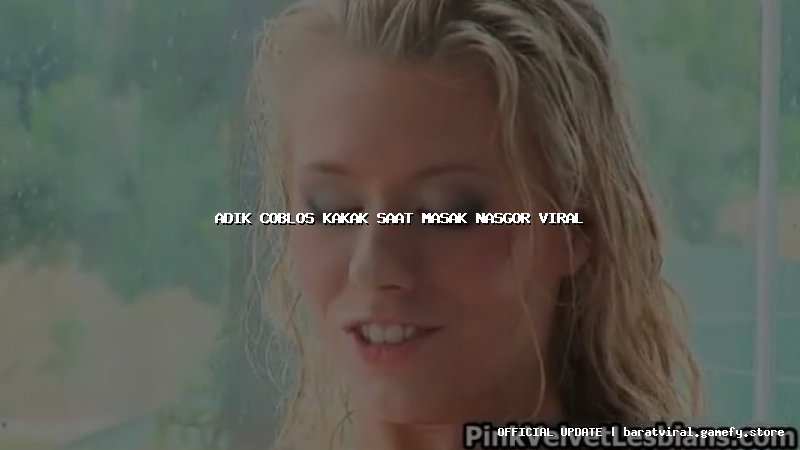 adik coblos kakak saat masak nasgor viral